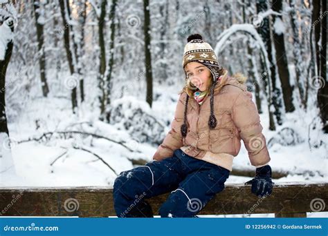 teenanow|15,177 Teen Snow Stock Photos & High